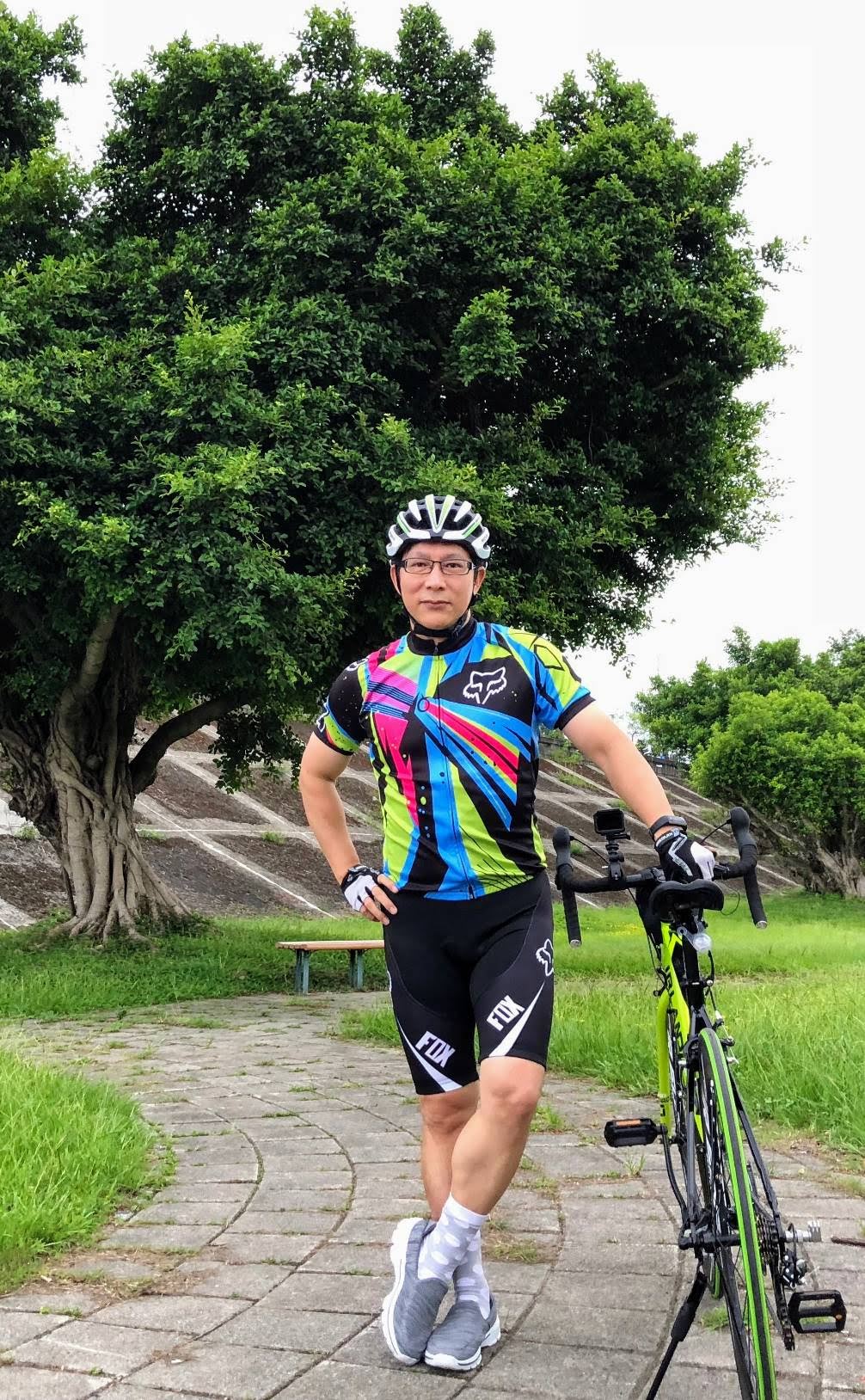 運動可以使肌肉的胰島素抗性改善,進而改善全身的胰島素抗性,逆轉慢性發炎和自由基升高的現象... 運動可以使肌肉的胰島素抗性改善