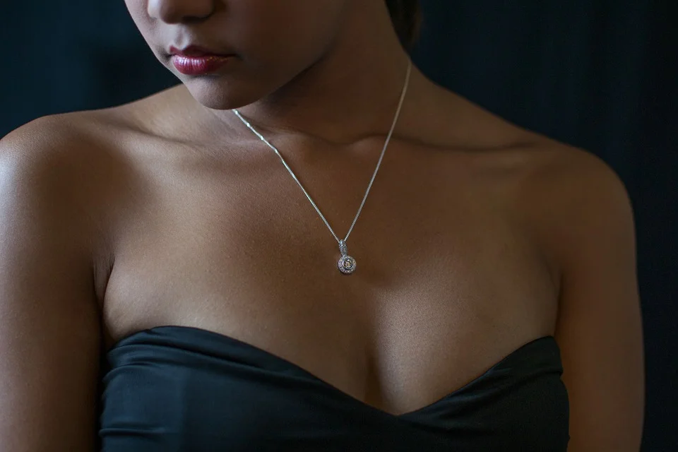 乳房有纖維腺瘤能不能做「自體脂肪隆乳」? 7 自體脂肪隆乳不會增加乳癌的風險