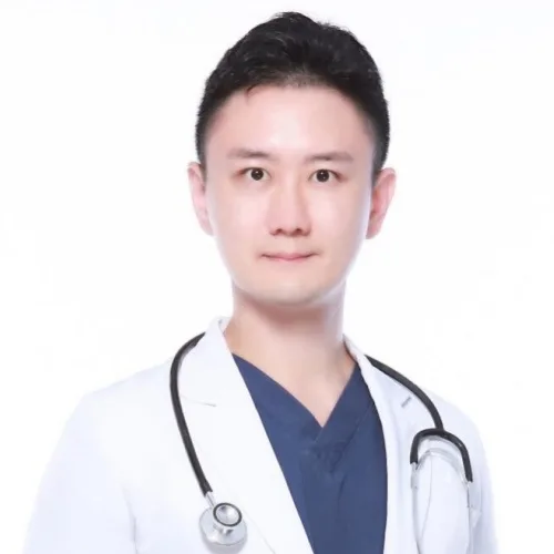 謝忠佑官網照片 邱正宏院長帶領醫療團隊